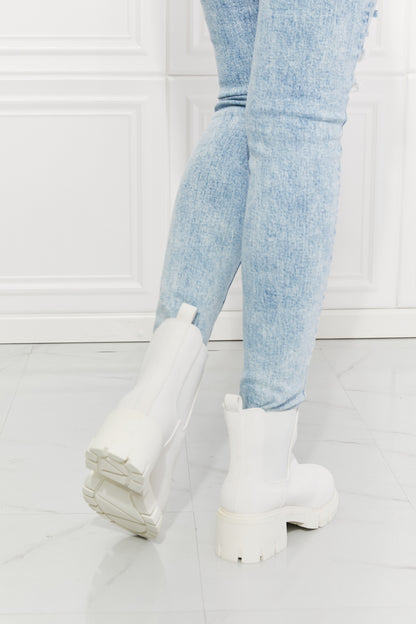 Matte Lug Sole Chelsea Boots in White