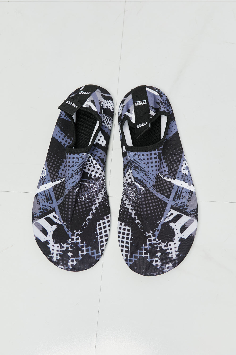 Water Shoes in Black Pattern