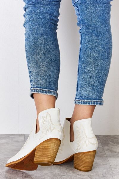 Ankle Embroidered Stitch Boots